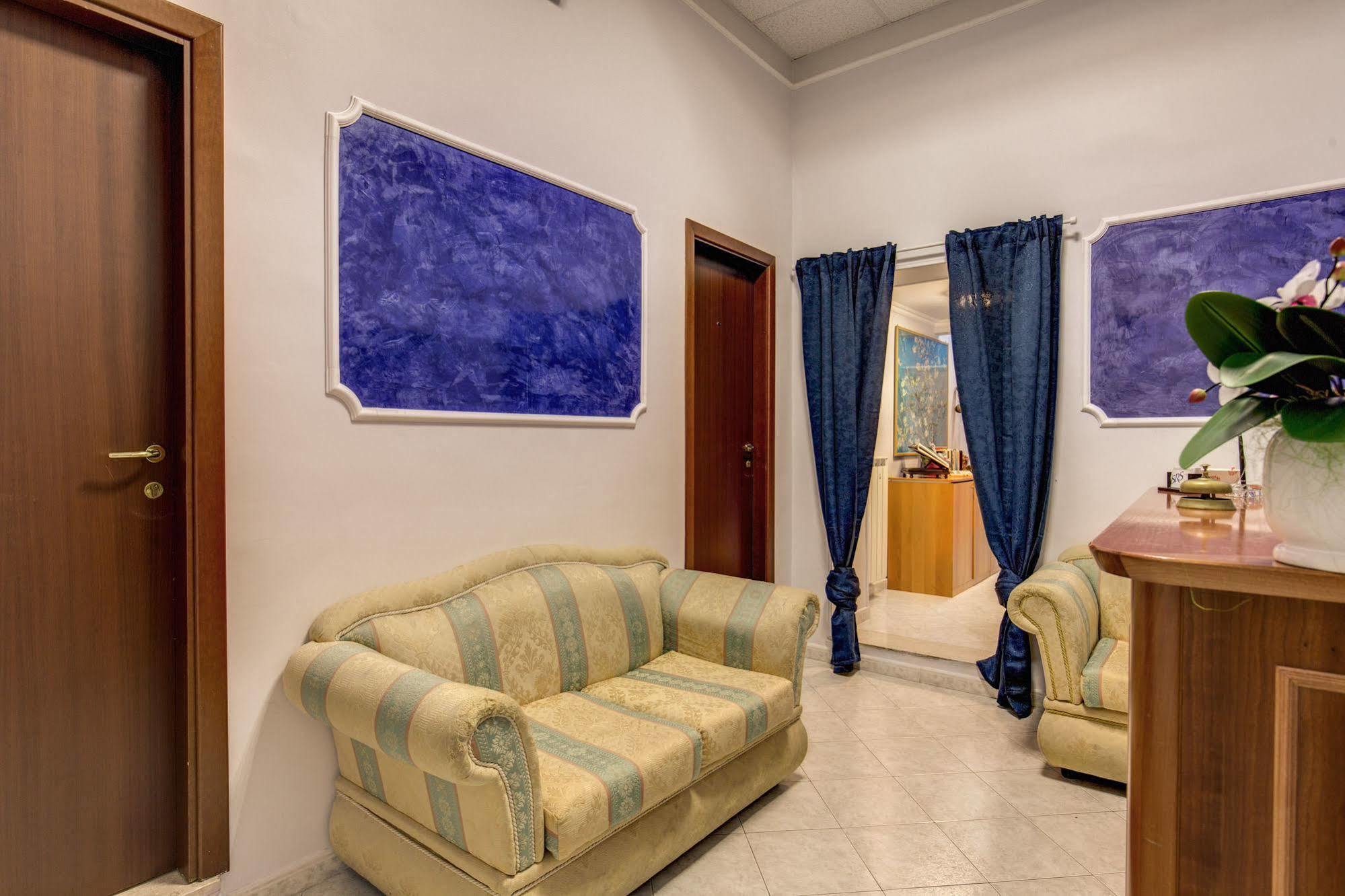 Salandra Roma Suite ภายนอก รูปภาพ